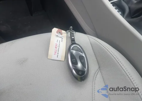 2025 Hyundai Tucson Sel from USA, damaged, VIN 5NMJB3DE7SH526487